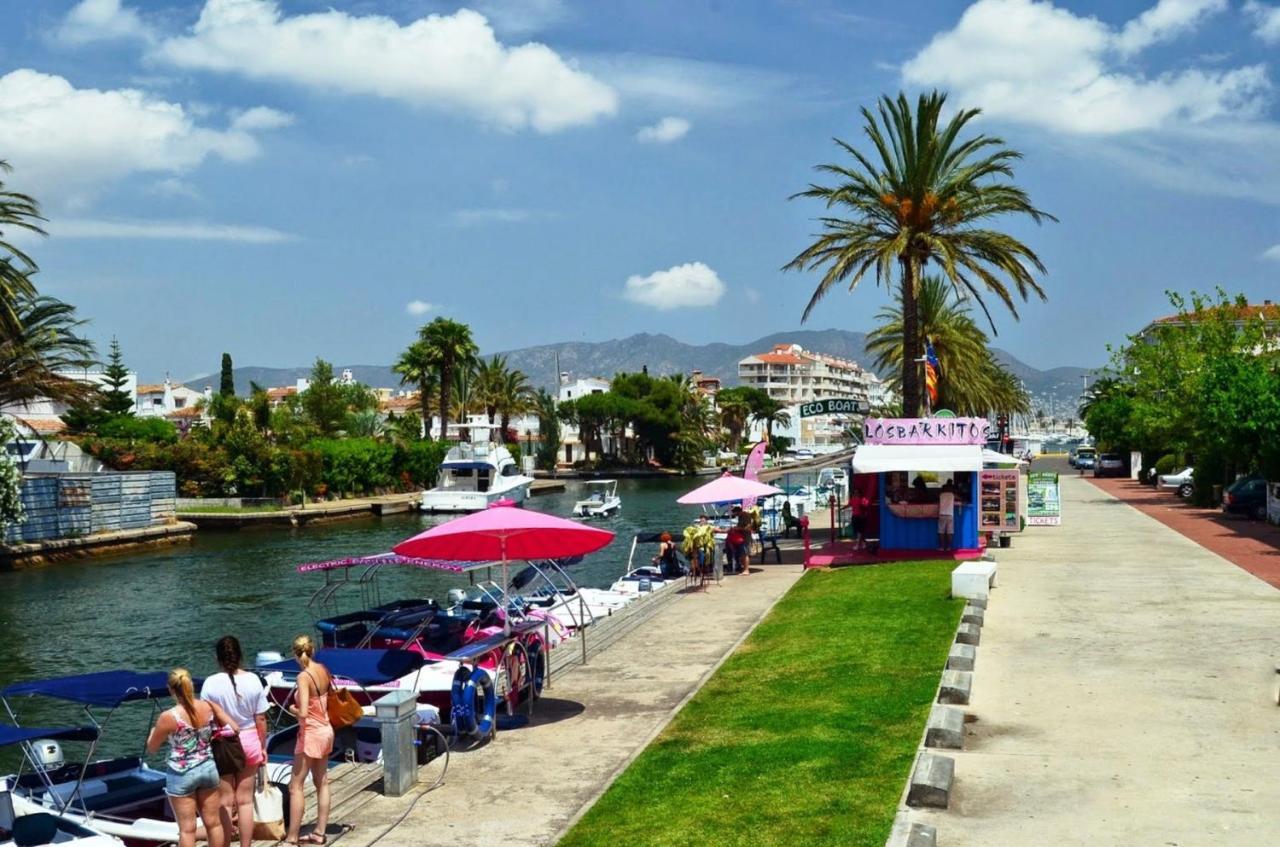 Apart-Rent Apartment Puig Rom 0149 Empuriabrava Ngoại thất bức ảnh